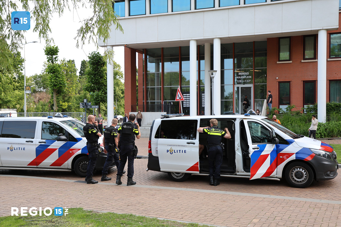 Poging tot straatroof met gewond slachtoffer op Maanplein, Den Haag