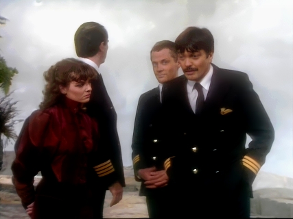 Glitter_Rock's tweet image. Here's your daily #RandomFandom dose of #DoctorWho!   
➡️@BBCDoctorWho   
➡️@DisneyPlus   
#TimeFlight