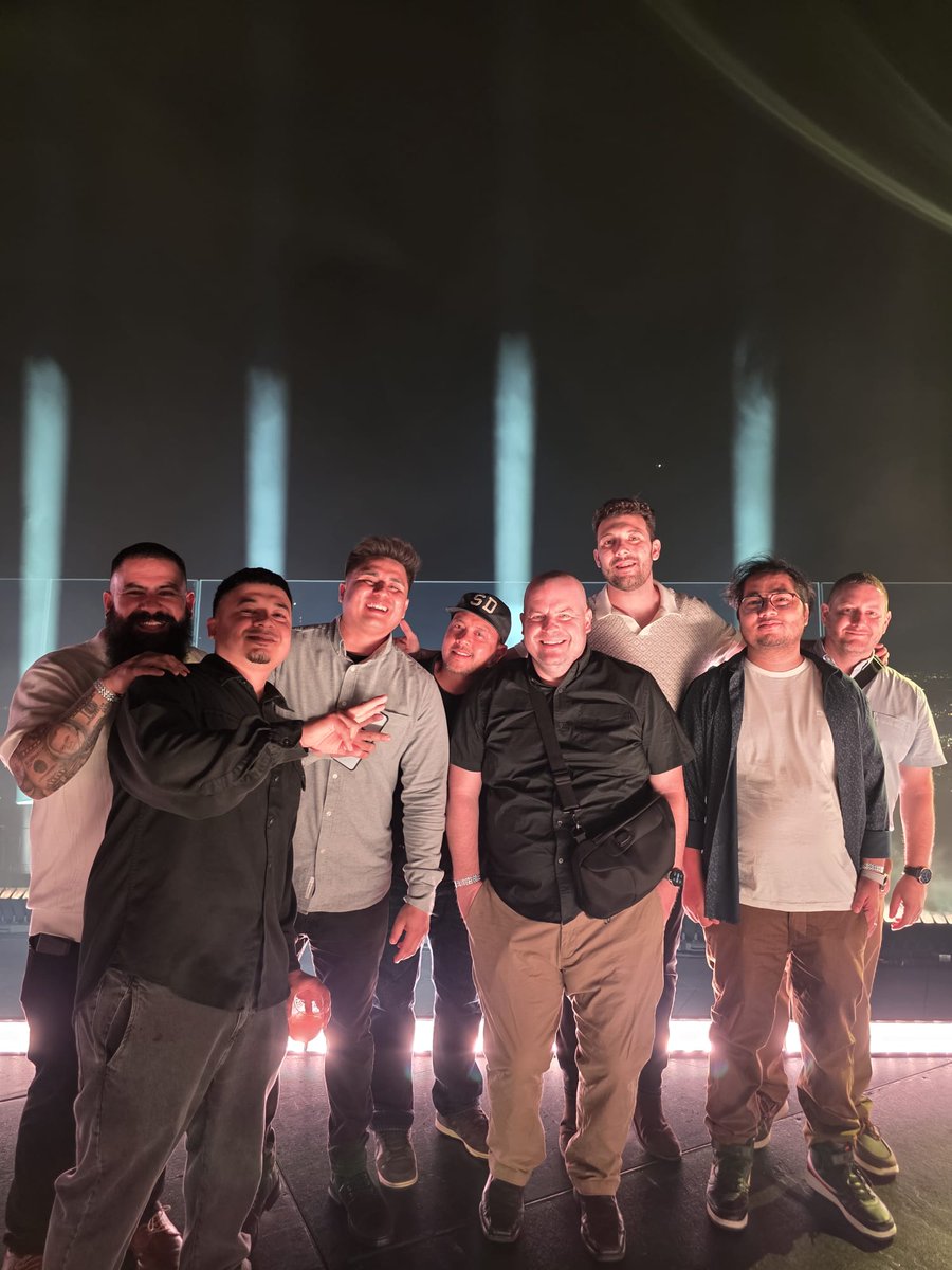 Fahim Al Mahmud Ashik (@fahim_al_mahmud) on Twitter photo Enjoying breathtaking view of New York City from 1100 feet above to attend Samsung's Live on the Edge event, meeting my buddy <a href="/chadptorres/">Chad Torres</a> for the first time, experiencing the brand new S25 Edge, seeing Doechii perform live and hanging out with the head of Smartphone Product Enjoying breathtaking view of New York City from 1100 feet above to attend Samsung's Live on the Edge event, meeting my buddy <a href="/chadptorres/">Chad Torres</a> for the first time, experiencing the brand new S25 Edge, seeing Doechii perform live and hanging out with the head of Smartphone Product