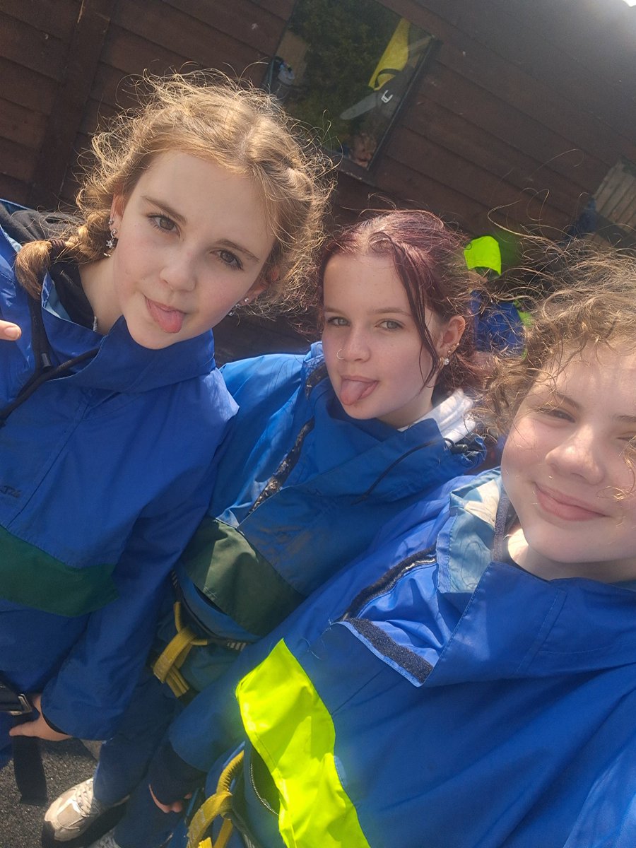 glebeps's tweet photo. Green Group ๐ There's nothing like Primary 7 pressure to get you up to the top of a climbing wall ๐ซฃ๐
. Full of support and encouragement from the team ๐ #glebies https://t.co/ErFqkXsJuY