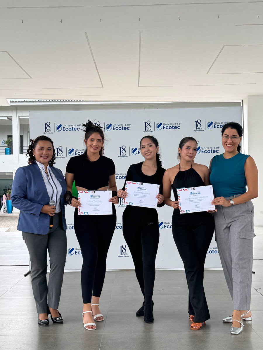 💃✨ En el Miércoles Cultural de #CampusGuayaquil, nuestras estudiantes deslumbraron con una vibrante presentación de jazz. 

Ritmo, talento y arte se unieron para celebrar la cultura en grande. 🎶🌟

¡Esperamos con emoción las próximas presentaciones! ✨