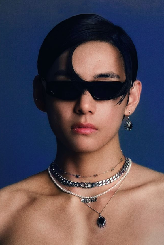 AboutMusicYT's tweet photo. Taehyung will be discharged from the military in 5 days. https://t.co/PkXHVNlvOC