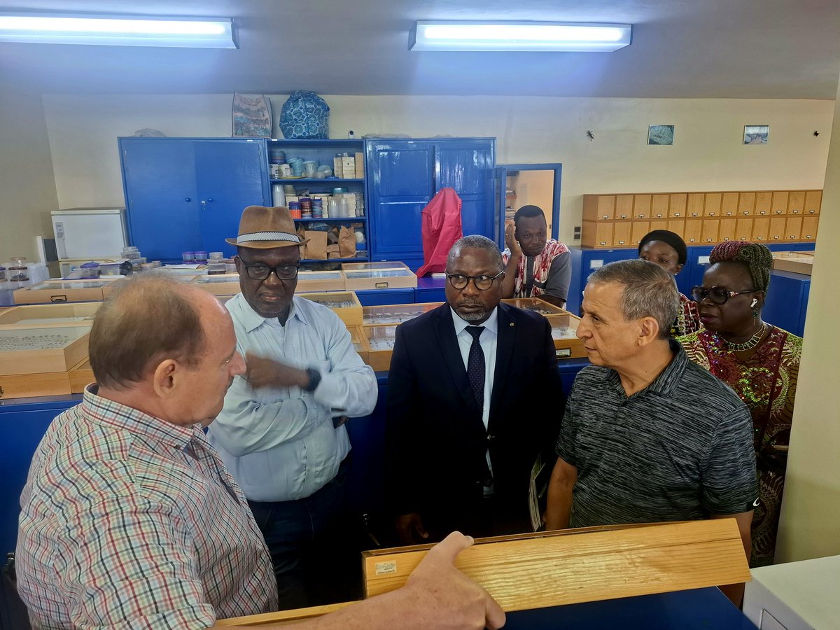 IITA Benin (@benin_iita) on Twitter photo 🤩Day 1 & 2 of <a href="/IITA_CGIAR/">IITA</a> DG <a href="/simeonehui/">Simeon Ehui</a> visit to <a href="/benin_iita/">IITA Benin</a> fostering strong, lucrative long term partnerships with Benin🇧🇯 government and the private sector.🔬🧪🌱
#ScalingIITAInnovations
#ForFoodSecurity
<a href="/RadioIITA/">RadioIITA</a> <a href="/Taat_Africa/">#Technologies to #FeedAfrica</a> 🤩Day 1 & 2 of <a href="/IITA_CGIAR/">IITA</a> DG <a href="/simeonehui/">Simeon Ehui</a> visit to <a href="/benin_iita/">IITA Benin</a> fostering strong, lucrative long term partnerships with Benin🇧🇯 government and the private sector.🔬🧪🌱
#ScalingIITAInnovations
#ForFoodSecurity
<a href="/RadioIITA/">RadioIITA</a> <a href="/Taat_Africa/">#Technologies to #FeedAfrica</a>