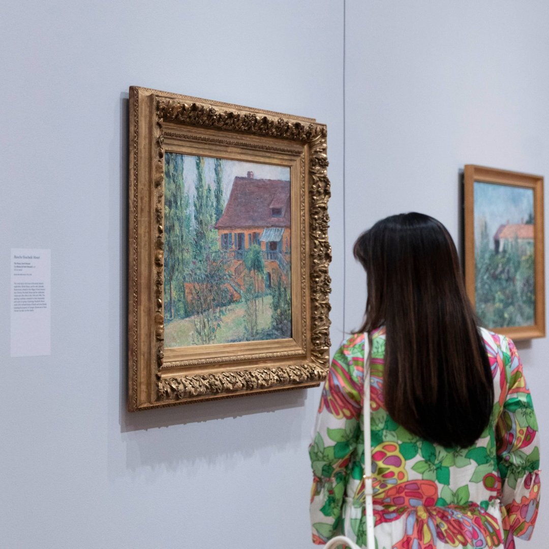 Don't miss your chance to experience the brilliance of Blanche Hoschedé-Monet in the Light before the exhibition closes June 15! 💐 See The House, Sorel-Moussel (La Maison de Sorel-Moussel) from the Musée Marmottan Monet and the Académie des beaux-arts in this unique exhibition.