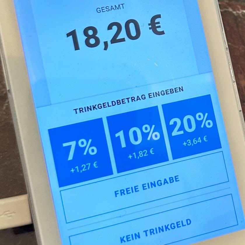 Die Geschäfte, die das benutzen bekommen aus Prinzip kein Trinkgeld von mir 😘