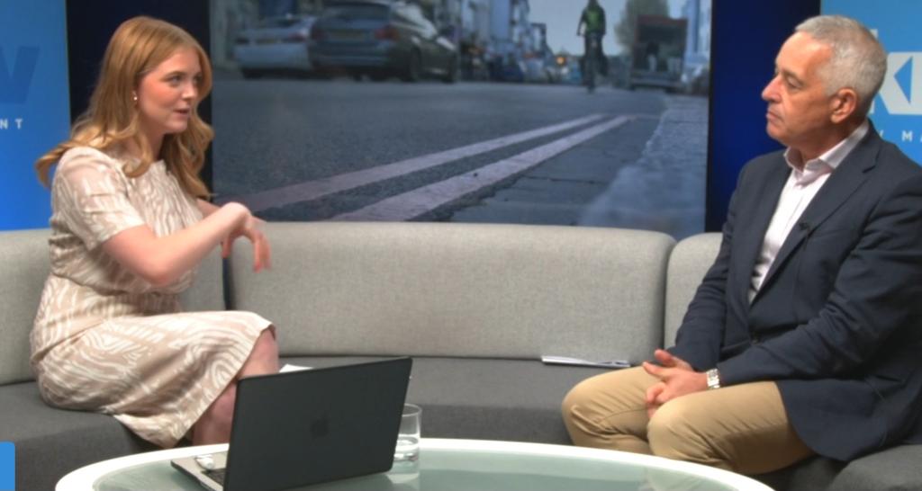 Thank you to <a href="/MrAWJLawrence2/">Andrew Lawrence</a> for bringing up this issue of the lawlessness at Barnfield Recreation Ground from nuisance vehicles &amp; the lack of action by <a href="/medway_council/">Medway Council</a>. We've got to keep up the pressure 💪