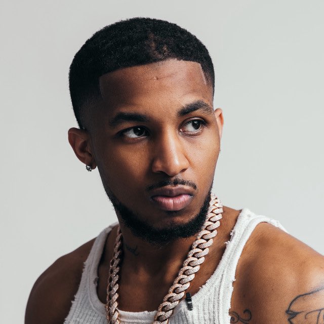 ryan 🤿 tweet media