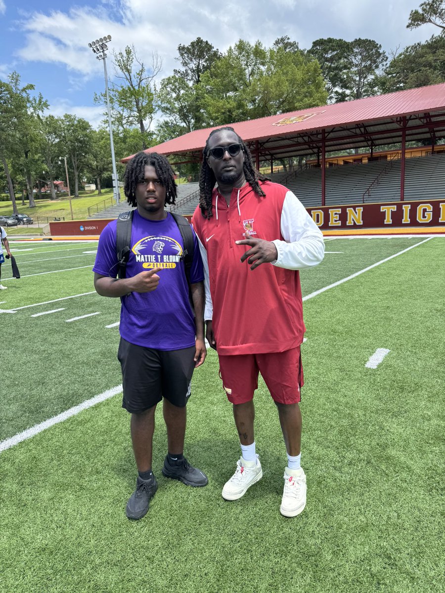 Ryan Williams II (@r32_williams) on Twitter photo After a great camp at Tuskegee University Im bless to receive the offer <a href="/CoachOCTigers/">O.C. Williams II</a> <a href="/CoachCarter3/">#TrenchDawgsAcademy🪵🪓🧬</a> @Coach_jame3 <a href="/CSmithQBs/">CLINTON SMITH JR.</a> After a great camp at Tuskegee University Im bless to receive the offer <a href="/CoachOCTigers/">O.C. Williams II</a> <a href="/CoachCarter3/">#TrenchDawgsAcademy🪵🪓🧬</a> @Coach_jame3 <a href="/CSmithQBs/">CLINTON SMITH JR.</a>