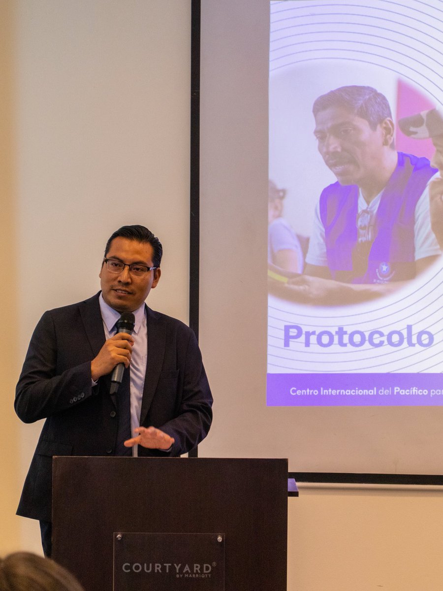 ¡Felicitamos a Rommel Caiza, MSc., investigador del CIP-RRD, por su selección en el programa Jóvenes por la Acción Climática COP30! 🌱 

Representará a Ecuador en la COP30 🇧🇷 en 2025. 

¡Orgullo politécnico y ejemplo de liderazgo joven por un futuro más verde! 💚 

#COP30 #ESPOL