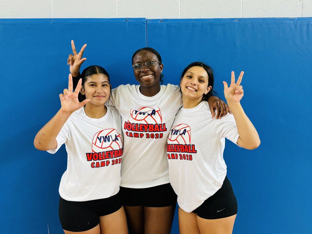 These girls showed up with heart, hustle, and a real drive to learn. It was incredible to watch them grow, work hard, and improve their game every single day. We’re so proud of their progress! We are thankful to our high school student-athletes for helping!♟️🏐🏐