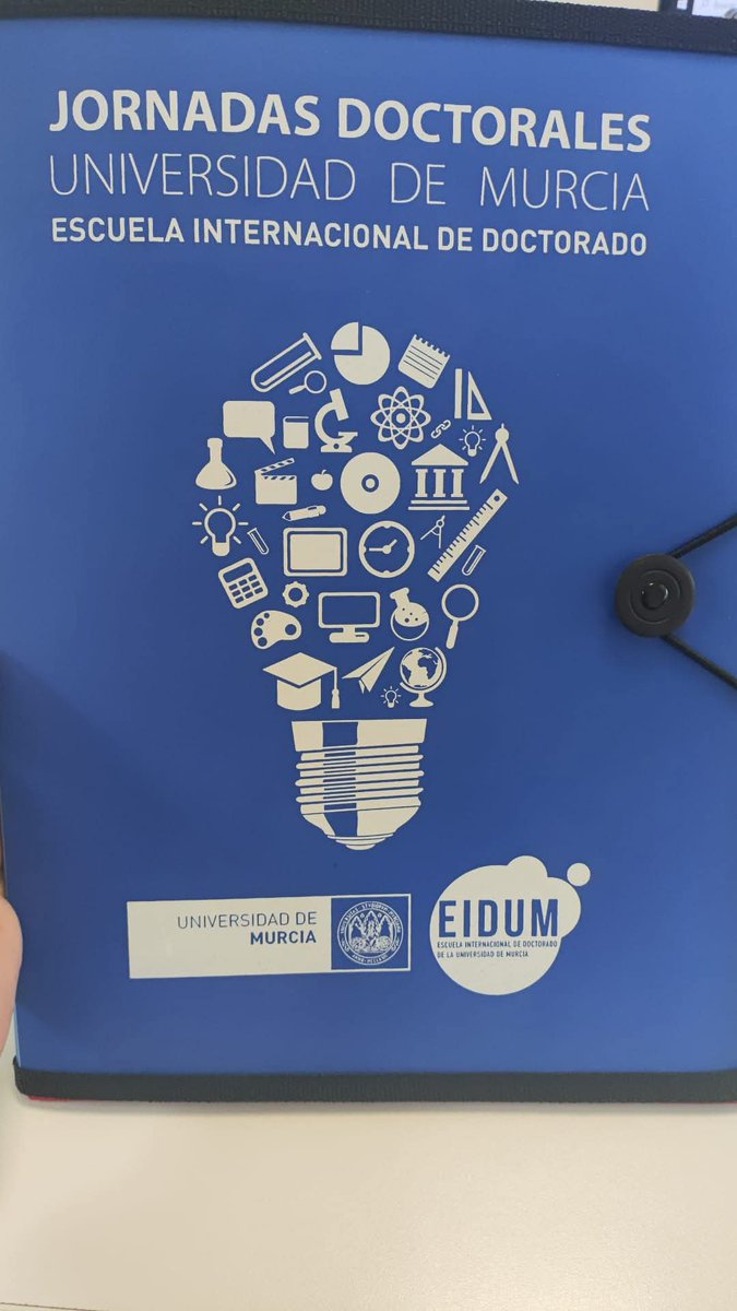 UmBiblioteca's tweet photo. Hoy se celebran las V Jornadas de formación, investigación y salidas profesionales del programa de #doctorado de #psicología en la @UMU: "¿Qué nos puede aportar la Biblioteca?" Vemos todos los recursos que pueden ayudar a los futuros doctorandos 
#BUMU #eidum #Doctorado https://t.co/OMdOMnryQz