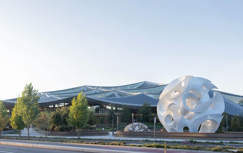 Joan Smith tweet media