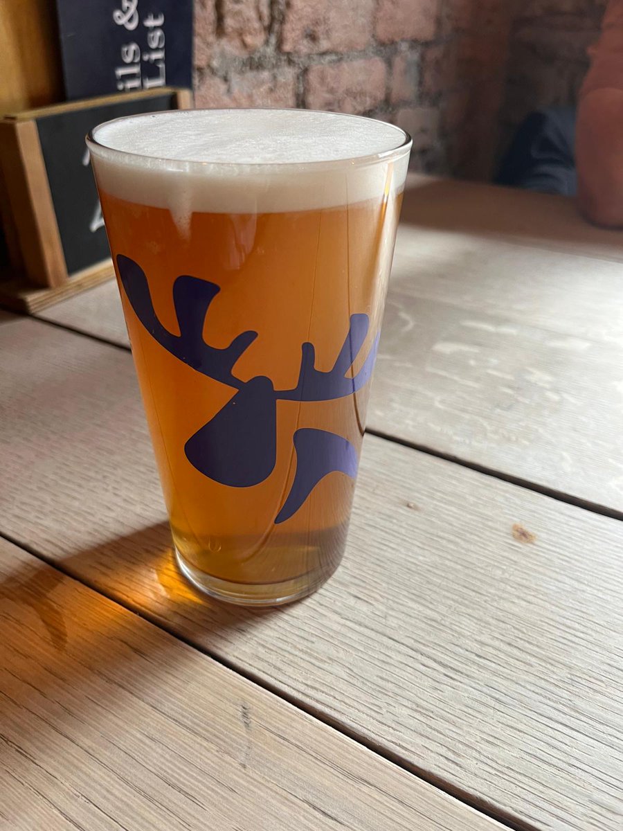 Cymro (@pubscymru) on Twitter photo Cracking pint of #CwrwEryri by <a href="/PurpleMooseBrew/">Purple Moose Brewery</a> at the #Plough in #StAsaph 👍🍻🍻🍻
#Denbighshire Cracking pint of #CwrwEryri by <a href="/PurpleMooseBrew/">Purple Moose Brewery</a> at the #Plough in #StAsaph 👍🍻🍻🍻
#Denbighshire