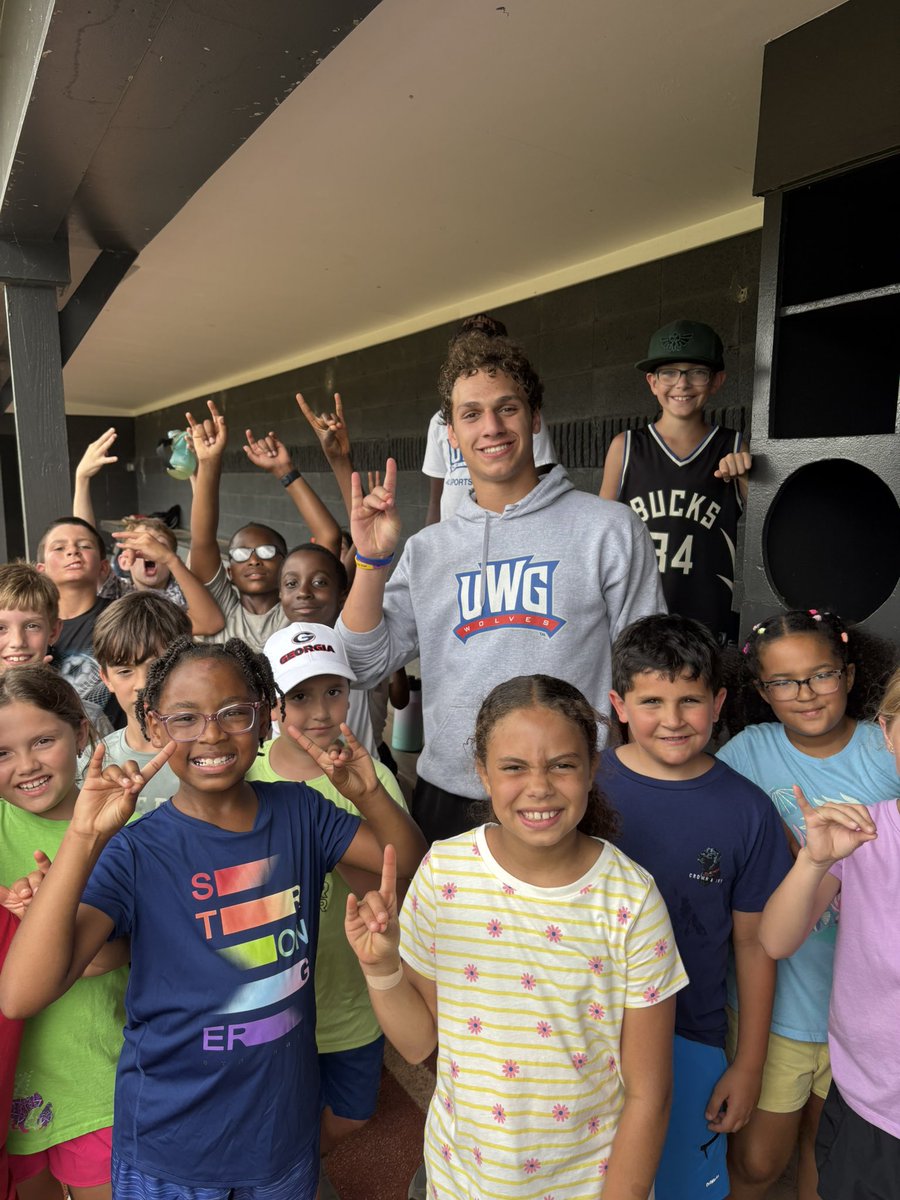 Lucas Naquin (@lnaquin55555) on Twitter photo Had a great time today playing kickball with the kids!
āService is the rent we pay to be on this earthā-<a href="/_Coach_Weave/">Tripp Weaver</a> <a href="/UWGFootball/">West Georgia Football</a> #EVD Had a great time today playing kickball with the kids!
āService is the rent we pay to be on this earthā-<a href="/_Coach_Weave/">Tripp Weaver</a> <a href="/UWGFootball/">West Georgia Football</a> #EVD
