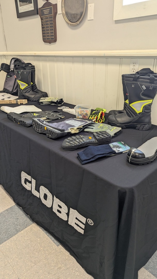 Last week, our very own Brent Fisher was out with the Cobequid District Fire Brigade giving a hands-on demo of the GLOBE fire boots!

Big thanks to the department for the warm welcome, and to our partners at MSA and GLOBE for making top-tier firefighter protection possible.