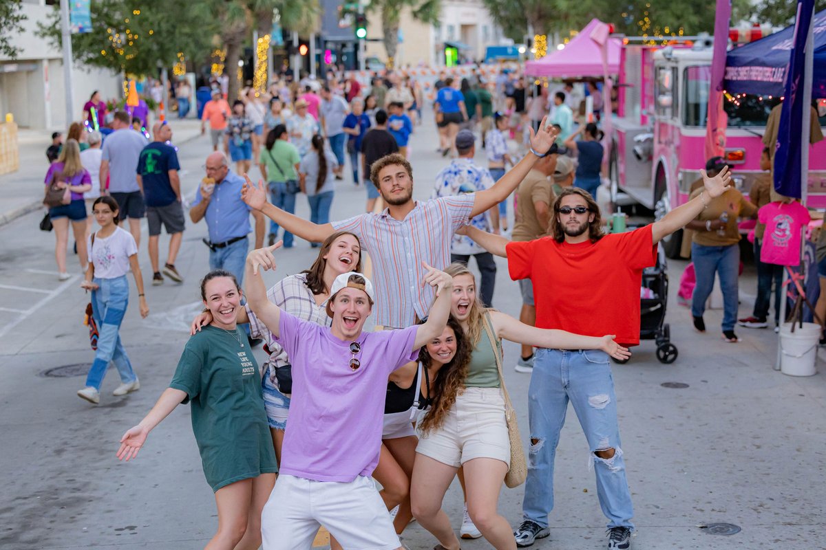 Support the arts! ArtWalk is this Friday, 6/6/25.  Enjoy Block Parties with activities for all ages, including: art exhibitions, live music and painting, pop-up bars, and ArtWalk specials and sales. For more information, visit bit.ly/3Fe23y5