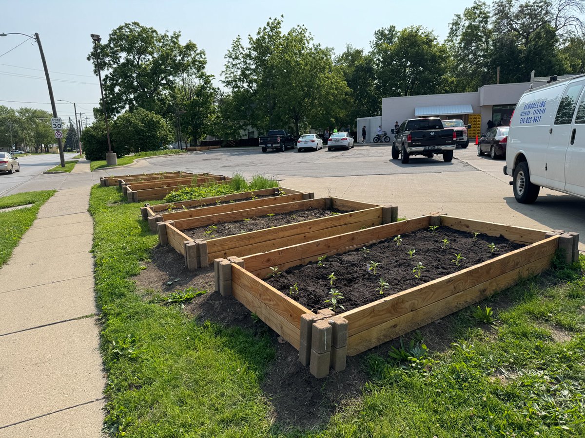 Catholic Charities Des Moines (@ccdesmoines) on Twitter photo The community gardens at the Catholic Charities Food Pantry are planted and growing strong! If you love gardening and are looking for a fun volunteer opportunity, look no further! For information on how to get involved, email eklisares@catholiccharitiesdm.org. The community gardens at the Catholic Charities Food Pantry are planted and growing strong! If you love gardening and are looking for a fun volunteer opportunity, look no further! For information on how to get involved, email eklisares@catholiccharitiesdm.org.