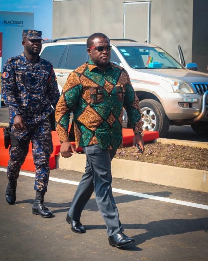 Atongo Frafra🇬🇭 (@atongo4gh) on Twitter photo Dear Dzata <a href="/samgeorgegh/">Sam 'Dzata' George 🦁🇬🇭</a> good evening if you see this. If you have a little time, go through my page and see who I am. But in case you don't have the luxury of time just glance at my profile pic. I believe you now know who I am but that won't stop me from sending you this........ Dear Dzata <a href="/samgeorgegh/">Sam 'Dzata' George 🦁🇬🇭</a> good evening if you see this. If you have a little time, go through my page and see who I am. But in case you don't have the luxury of time just glance at my profile pic. I believe you now know who I am but that won't stop me from sending you this........