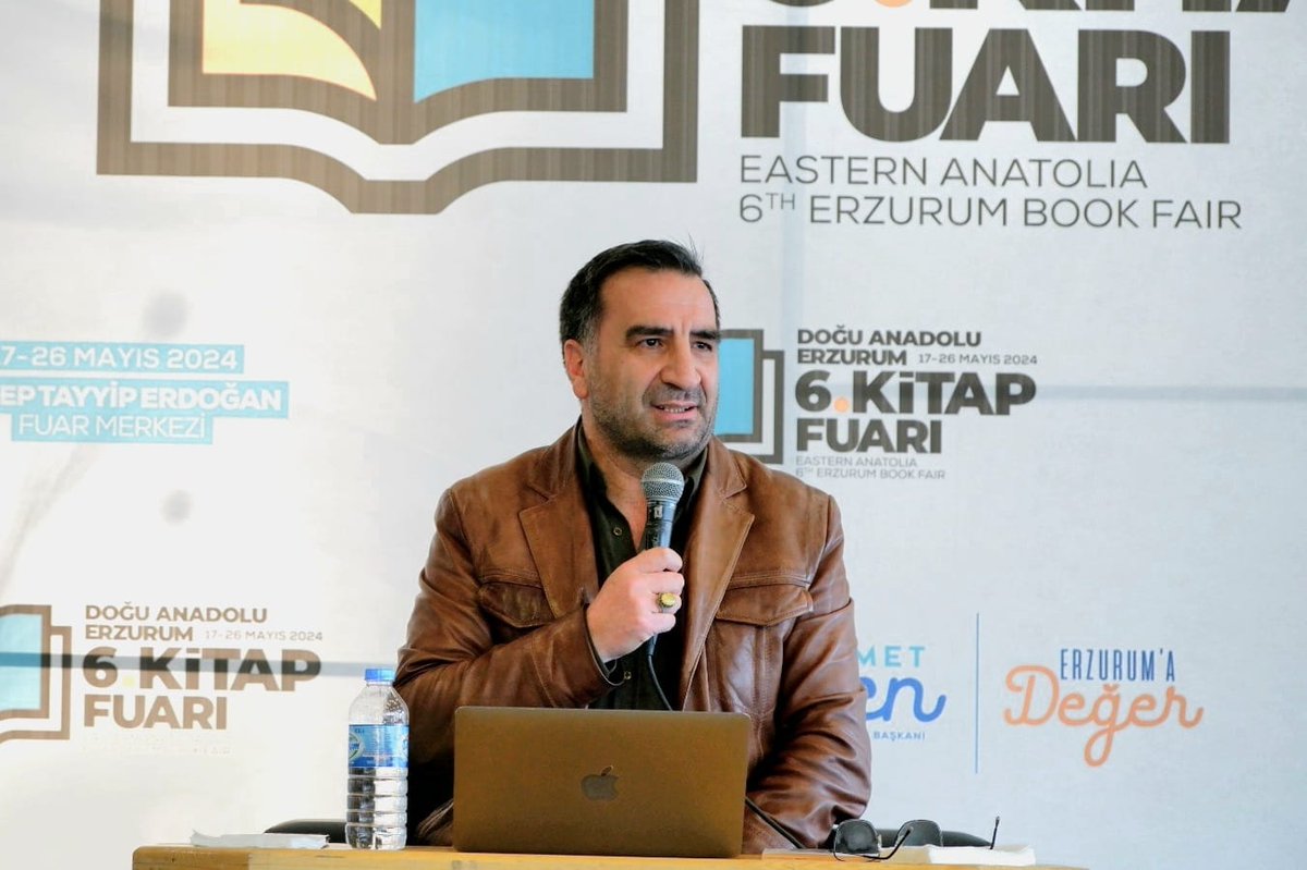 Kenan Gülerci (@kenangulerci) on Twitter photo Eğitimci – Yazar Murat Ertaş,
“Hindistan'da ineğe tapanlar gibi, ülkemizde köpeğe tapan var! dedim,
Köpeği insanla eşit gören bir kitlenin “saldırısına” uğradım" diyor
Ne diyelim Hoşgeldiniz!
ittifakgazetesi.com/basibos-kopek-…
<a href="/NiluferSabuncu/">Prof.Dr. Nilüfer Sabuncuoğlu</a>
<a href="/GuvenliSokaklar/">Güvenli Sokaklar Derneği</a>
<a href="/muratertas25/">Murat Ertaş</a> <a href="/devrimkocak/">Devrim KOÇAK</a> Eğitimci – Yazar Murat Ertaş,
“Hindistan'da ineğe tapanlar gibi, ülkemizde köpeğe tapan var! dedim,
Köpeği insanla eşit gören bir kitlenin “saldırısına” uğradım" diyor
Ne diyelim Hoşgeldiniz!
ittifakgazetesi.com/basibos-kopek-…
<a href="/NiluferSabuncu/">Prof.Dr. Nilüfer Sabuncuoğlu</a>
<a href="/GuvenliSokaklar/">Güvenli Sokaklar Derneği</a>
<a href="/muratertas25/">Murat Ertaş</a> <a href="/devrimkocak/">Devrim KOÇAK</a>