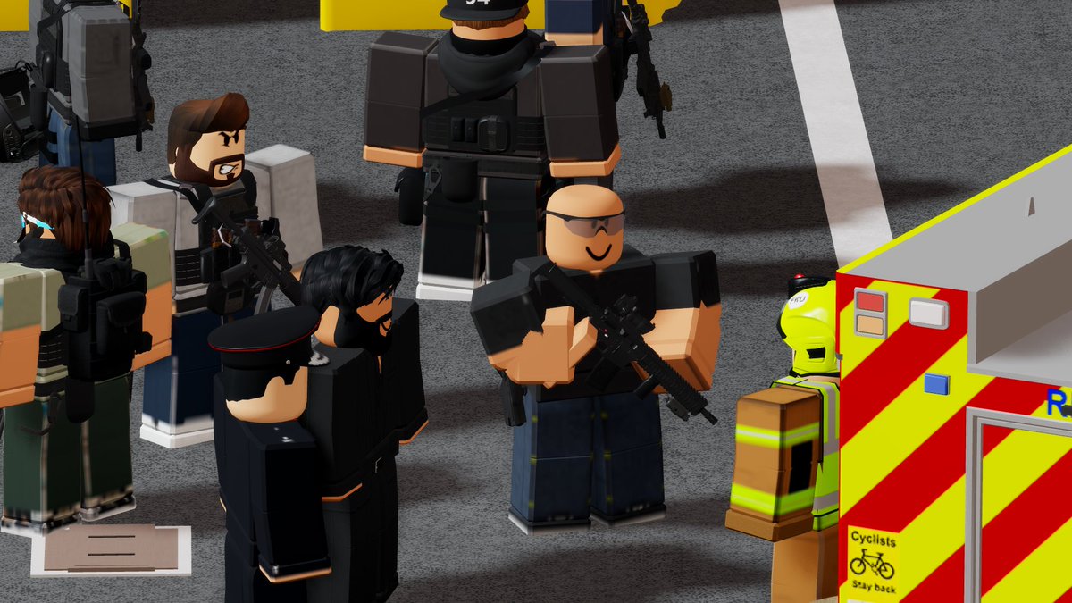 ModRoblox's tweet image. 🇬🇧🗣️This evening, the Duke of York visited the London Fire Brigade&apos;s Oxbridge Fire Station in Westbridge.

During the visit, His Royal Highness spoke with the essential firefighters at the station and took part in some example training exercises alongside the crew.