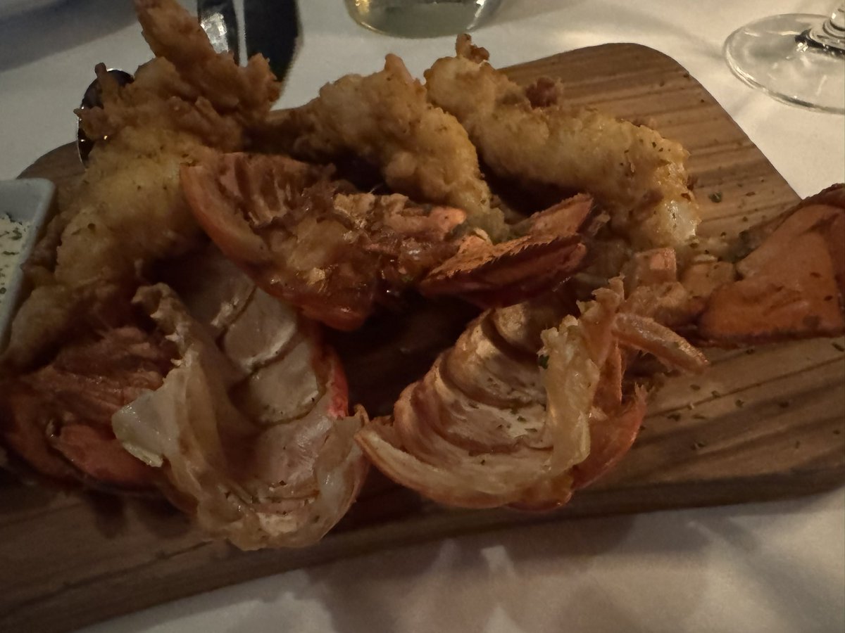 Jenelle Riley (@jenelleriley) on Twitter photo Did you know chicken Fried lobster tails are a thing?!? And they are amazing??? Did you know chicken Fried lobster tails are a thing?!? And they are amazing???
