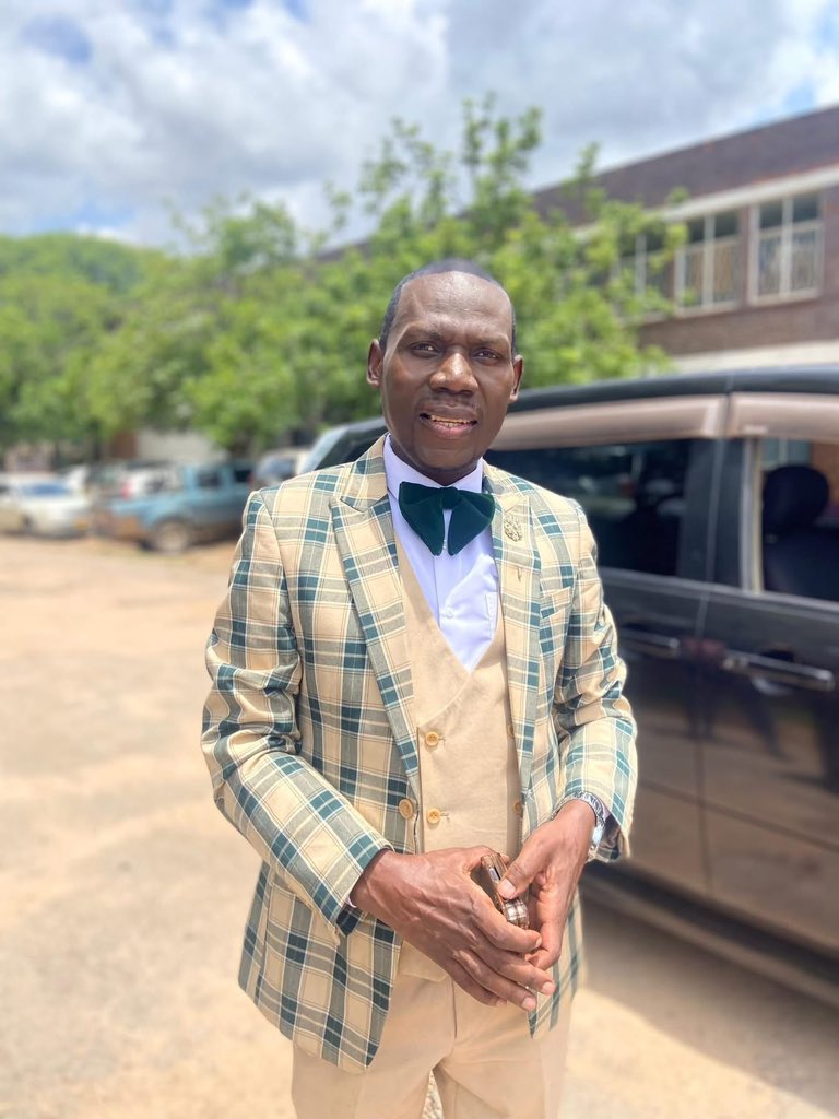 It is with sadness that we learn the passing of Sipetangani Sibanda , who was known as Pastor Barak in the gospel music circles. The arts fraternity continues to loose exceptional talent. We sympathize with the family, friends and music colleagues.
May his dear soul rest in peace