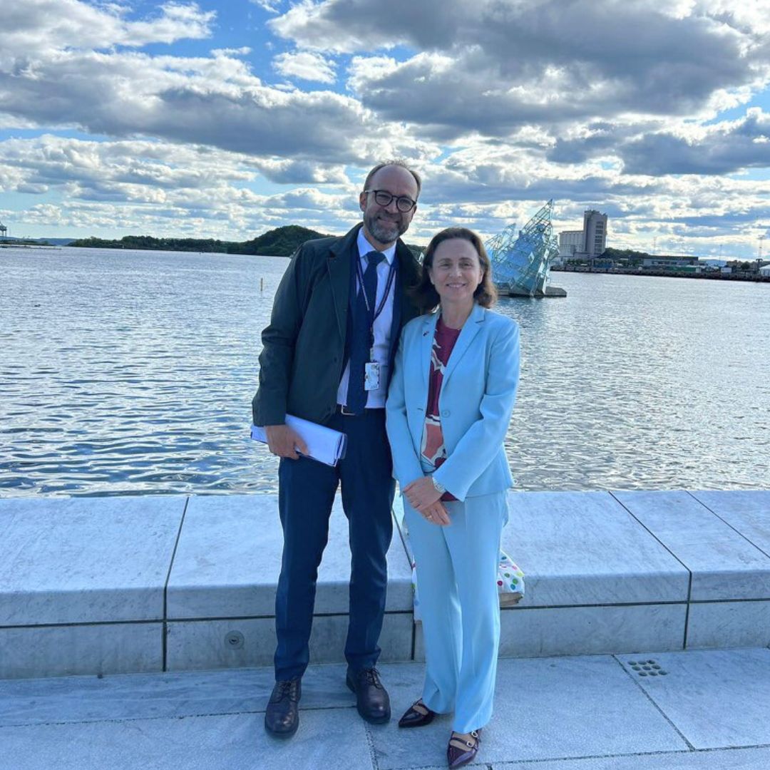 EEAS_SecGen's tweet image. Broad and engaging exchange yesterday in Oslo with SG Torgeir Larsen on the EU–Norway partnership in foreign policy, security and defence.
An exemplary convergence of views.
Norway is one of our closest like-minded partners.
Our strong alliance is anchored in the EEA.