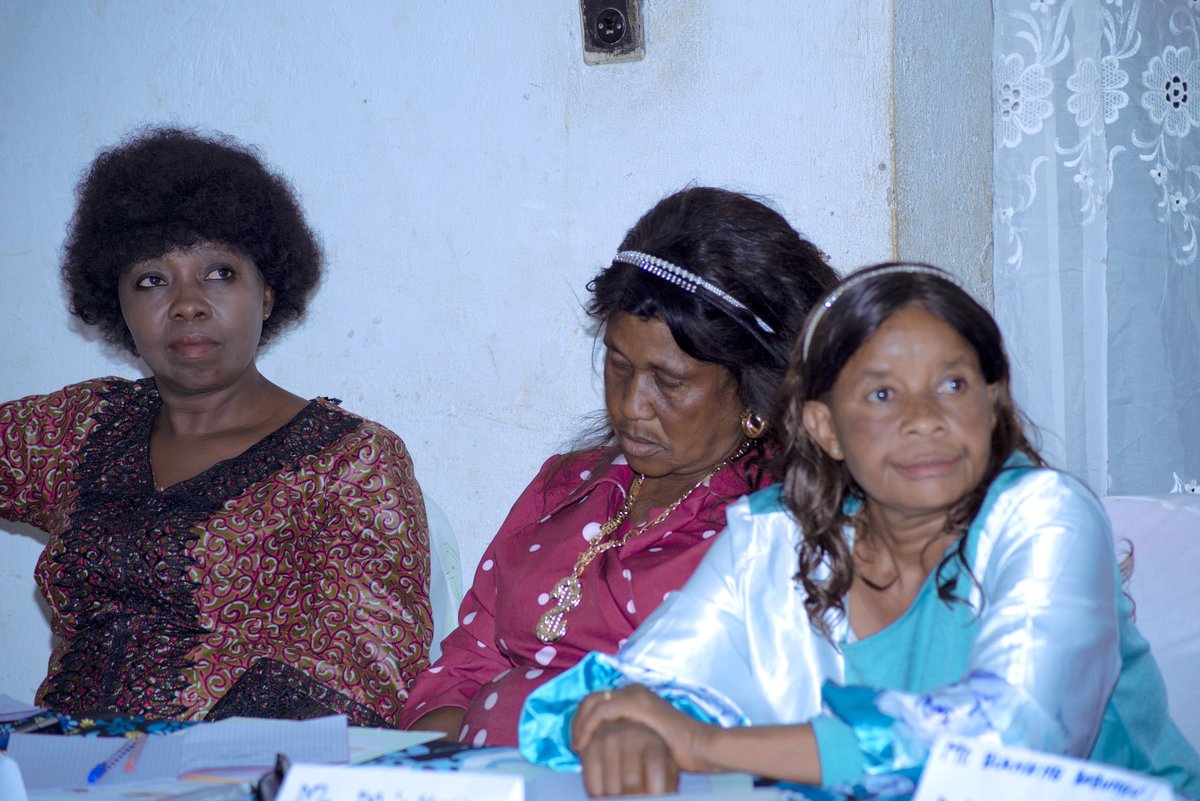 KolongoLaurian1's tweet photo. Retour en images de l'atelier de mise à niveau des femmes leaders politiques et de la Division GFE de la Tshopo sur le Leadership féminin et Techniques de communication politique, organisé le 3 juin 2025 par Me @LaurianneKOLONGO  @SheLeads @ifesworldFR @Kis24Info @AfeacRdc https://t.co/LIbJvg1SL1