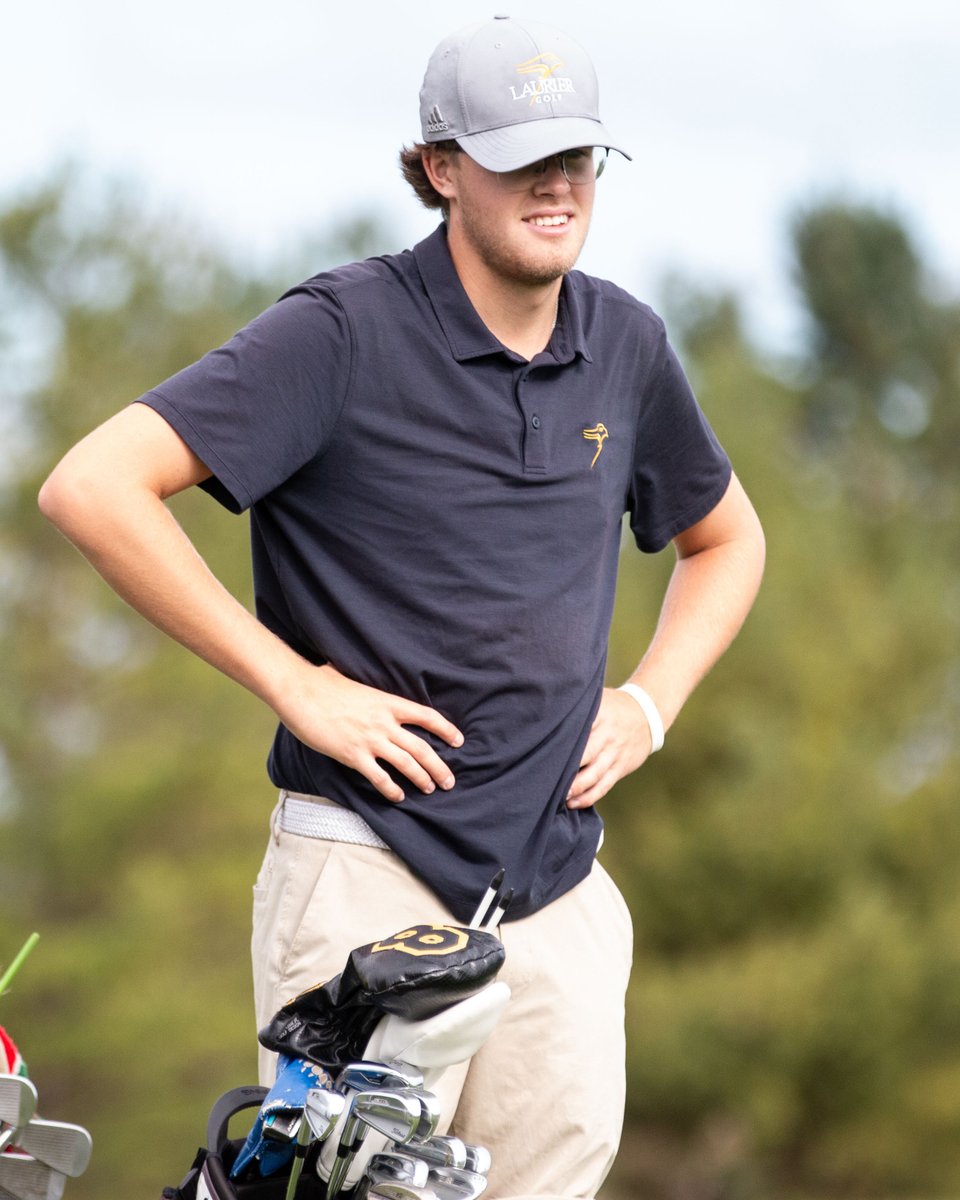 🏌️ Laurier golf teed-off the opening round of the Canadian University Golf Championships in Kamloops, BC on Tuesday!

While both teams had their struggles, Matthew Whitehead sits tied for second after carding a -2 (70) thanks to 10 pars and 5 birdies.

📰 tinyurl.com/26wo97u3