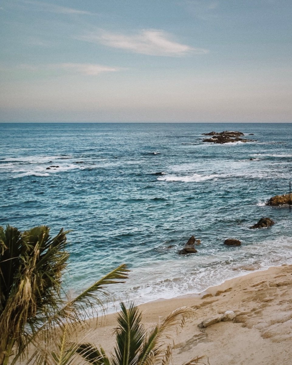 We'll take this Los Cabos beach view any day of the week! 🤩 #VisitLosCabos 

🌊: bit.ly/31eC1Eo

📸: @kendrawagnertravel