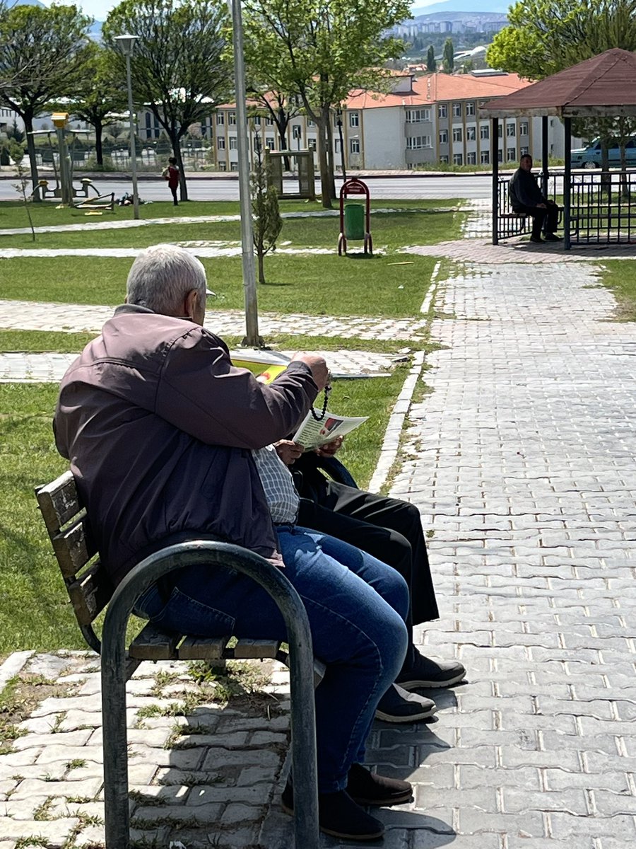 Sokakta, manavda, pazarda, markette kısacası HER YERDE bizi yalnız bırakmayan kıymetli emekçilerimiz iyi ki varsınız.
#HerKurbanLösemiliÇocuklaraCan
#kayseri