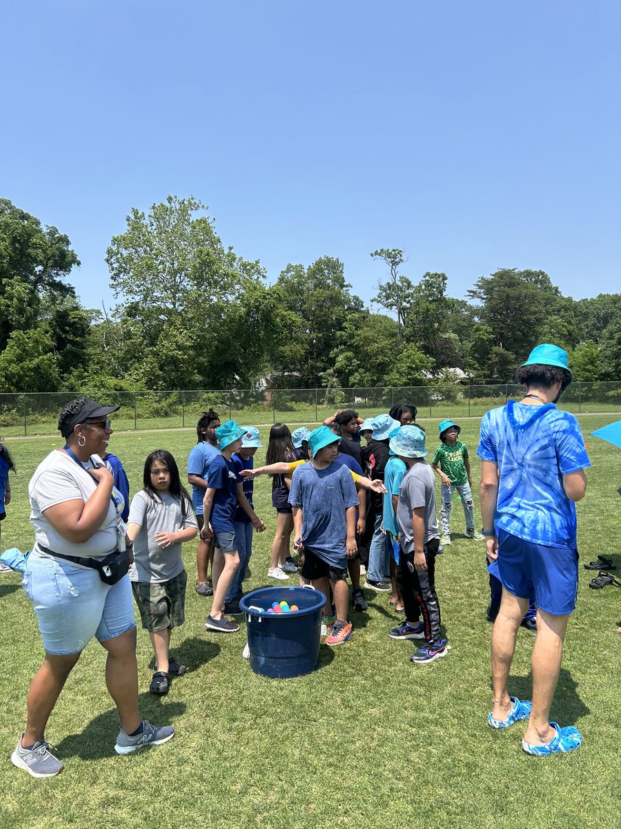Dr. Alicia Kingcade (@jaelemprincipal) on Twitter photo We had a wonderful time at field day today. The students had fun and brought their team spirit. #BeEager <a href="/JohnAdamsElem/">John Adams Elem Sch</a> We had a wonderful time at field day today. The students had fun and brought their team spirit. #BeEager <a href="/JohnAdamsElem/">John Adams Elem Sch</a>