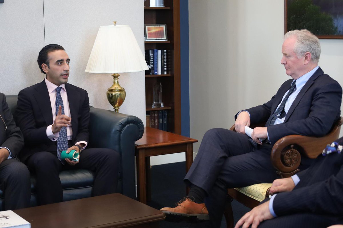 BilawalBhuttoZardari (@bbhuttozardari) on Twitter photo Had a constructive exchange with Senator <a href="/ChrisVanHollen/">Senator Chris Van Hollen</a> on Pakistan’s deep concerns over India’s increasingly belligerent posture and its refusal to engage, whether through dialogue, joint investigation, or third-party facilitation.
Underscored that India’s unilateral suspension Had a constructive exchange with Senator <a href="/ChrisVanHollen/">Senator Chris Van Hollen</a> on Pakistan’s deep concerns over India’s increasingly belligerent posture and its refusal to engage, whether through dialogue, joint investigation, or third-party facilitation.
Underscored that India’s unilateral suspension
