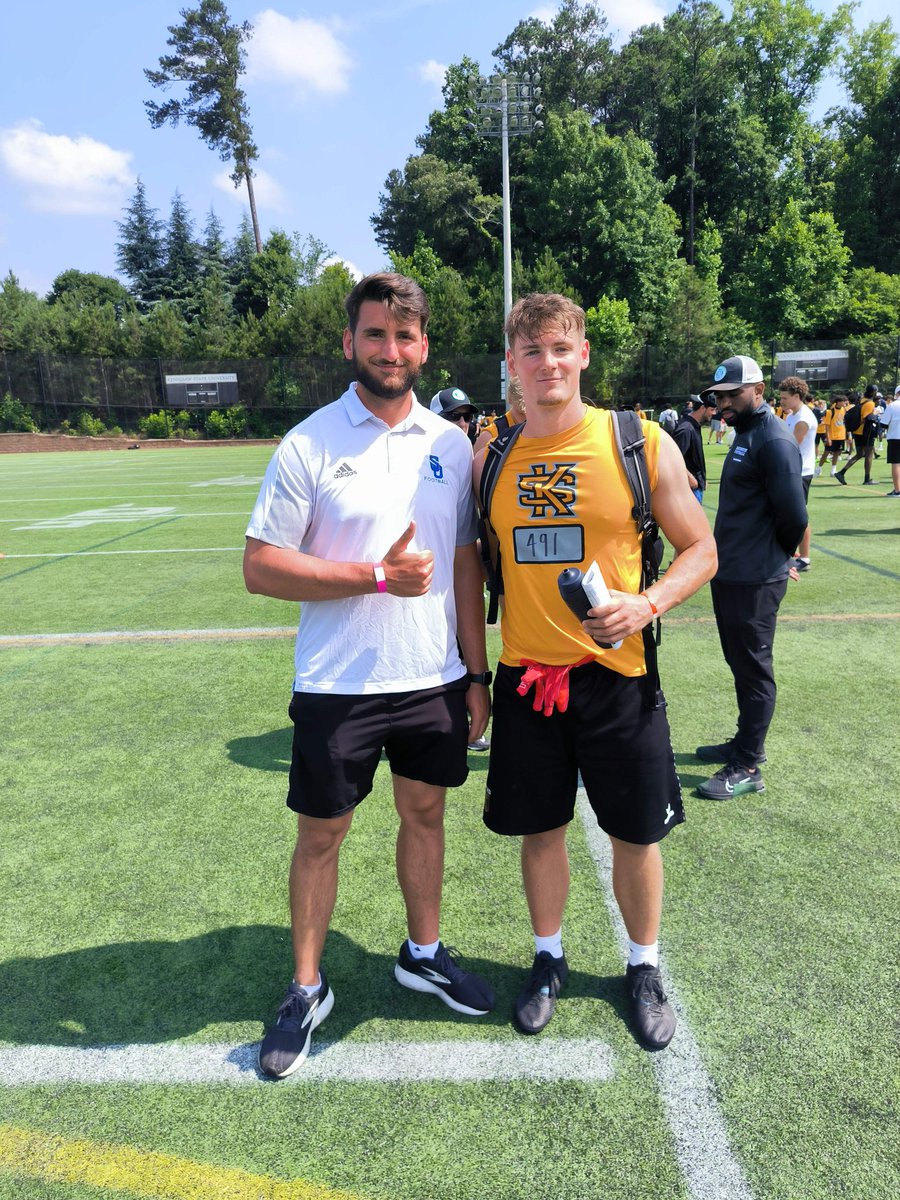 GuthyYannick's tweet photo. Had some great Talks with @CoachDietlSU  ‼️

It was a pleasure Meeting you and all the Coaches 

@Shorter_FB @PeterDaletzki https://t.co/1HaQOPMSl2