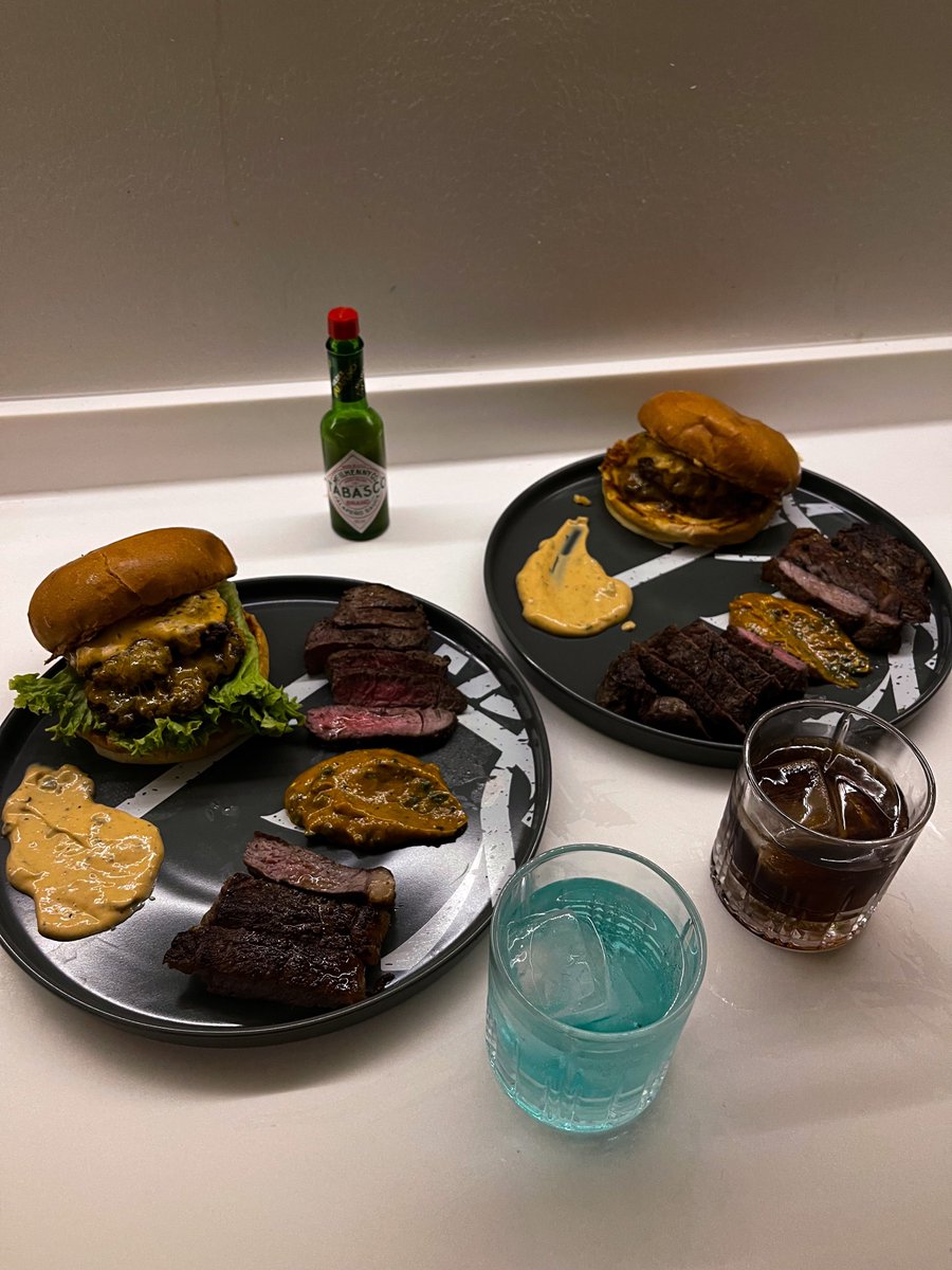 SeniorBes's tweet photo. سحور الليلة 🥩😋 https://t.co/5yyn7CICQd