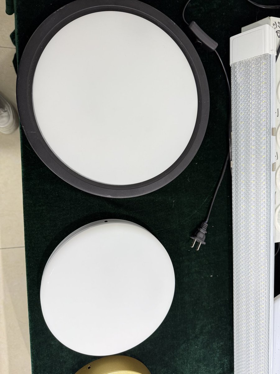 Coco07120712c's tweet image. 🌟Ceiling Light
Welcome to contact me.
☎️Whatsapp: +86  15362511941
📱Wechat: +86   15585851393
#ledlighting #led #elegant #sample #ceiling #ceilinglighting