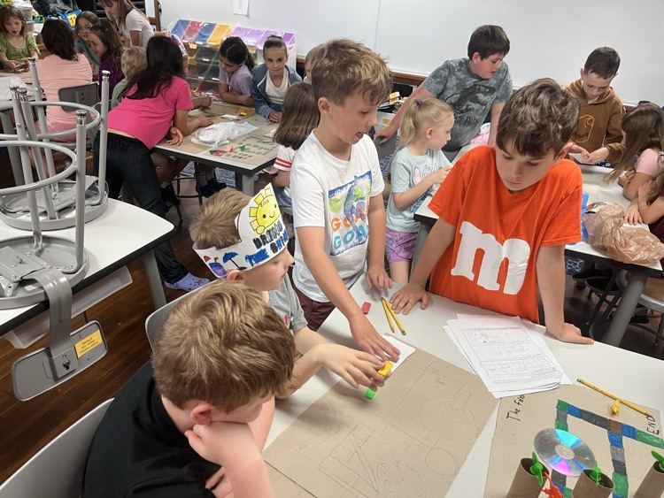 DundeeViking's tweet photo. Today in STEAM, Miss Altenburger’s 1st graders visited Mr. Burger’s 3rd graders to play the educational board games they invented!
The 3rd graders designed these games especially for y5s, kindergarteners, and 1st graders.  It was a blast watching their creativity come to life! https://t.co/EMTY4i6LYL