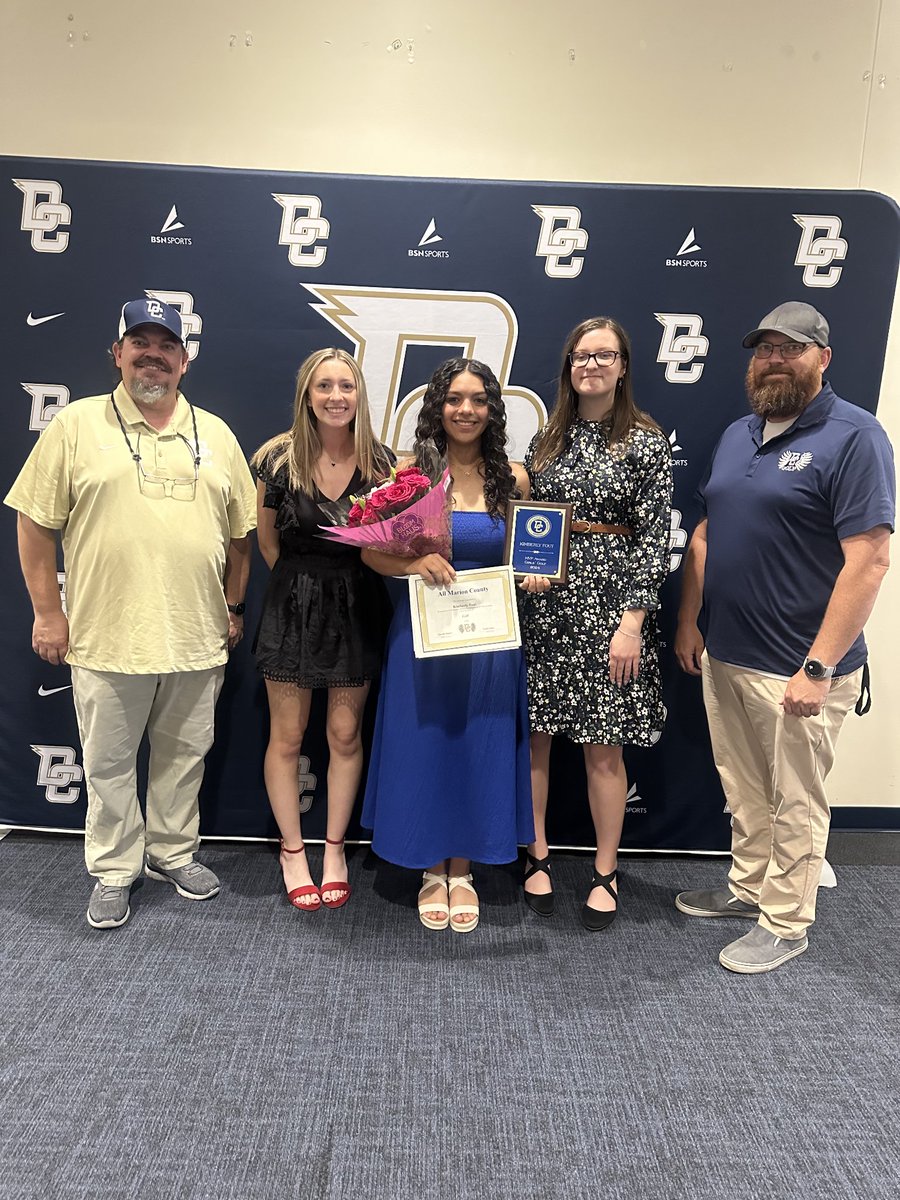 LadyHawksGolf's tweet image. DCHS All Sports Awards Night.
Congratulations to our 2025 Lady Hawks:
AthleticAcademicAttitude award Presley Estes
MVP award Kimberly Fout
Academic Awards
Rowan Conn, Jo Denney, Kimberly Fout, Josseyln Moran
All Marion County award
Kimberly Fout
Josseyln Moran
@DCHS_Athletics