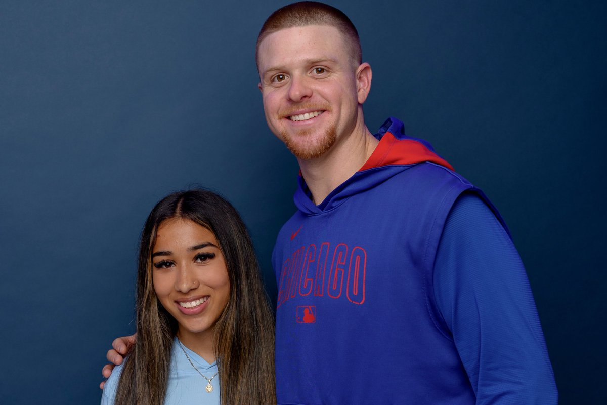 CubsCharities's tweet photo. @Cubs Nike RBI Baseball & Softball All-Stars celebrate family and community!
#NikeRBI #YouthPrograms #SoftballProgram #CubsNikeRBI @cadehorton14 @MLBRBI https://t.co/Lab4ZpTJA3
