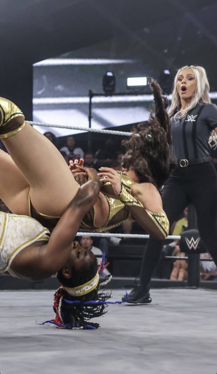 Who watched Tyra’s WWE NXT debut last night? 😮