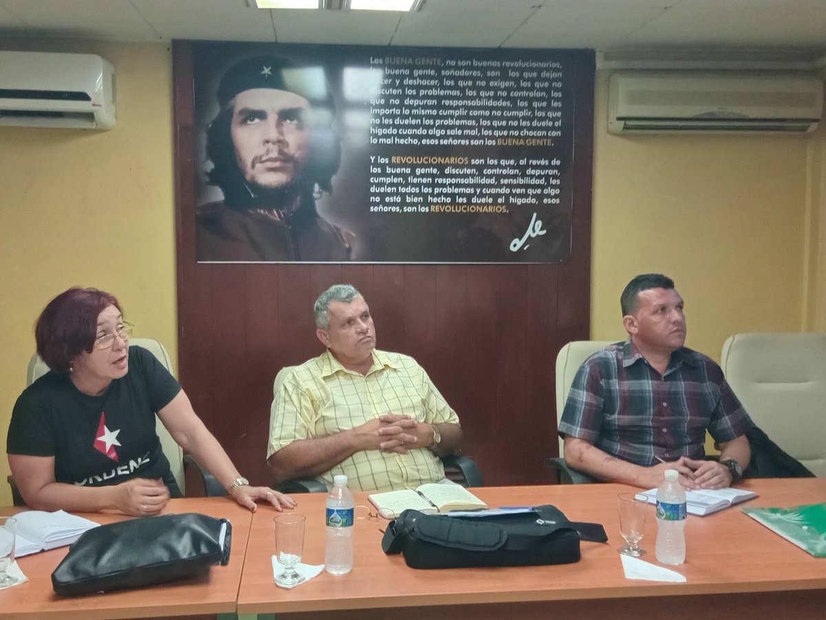 ptevtes's tweet photo. Evaluamos con la presencia de Tamara Valido Benítez, Presidenta de la Comisión de Atención a los Servicios de la #ANPPCuba el Programa de Gobierno en el #MINCINCamagüey .
#CamagüeyRindeCuenta
@CmgRamona @WalterNoris @EnriqueANPP @JorgeSutil2
@PCCNuevitas1 @Pedropte88 https://t.co/cUidJRyawo