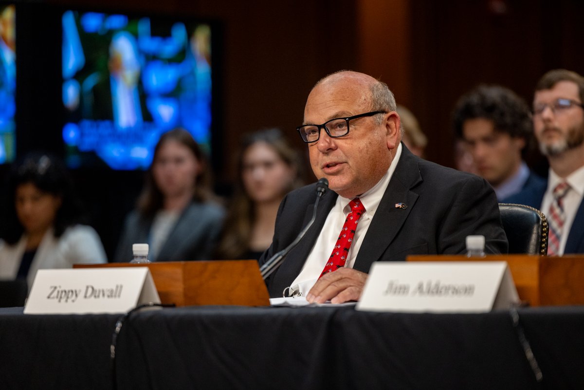 Today I testified before the Senate Aging Committee to discuss solutions to support a new generation of farmers. Thank you to the Committee for inviting us to the table.