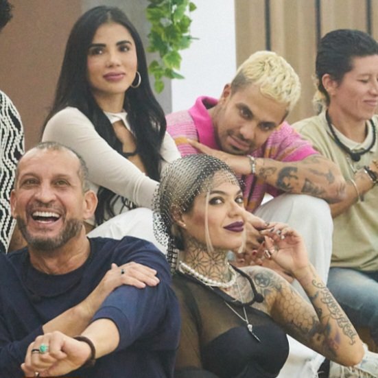 La foto de la versión real de las cosas y VOTA POR MELISSA.
#LaCasaDeLosFamososCol