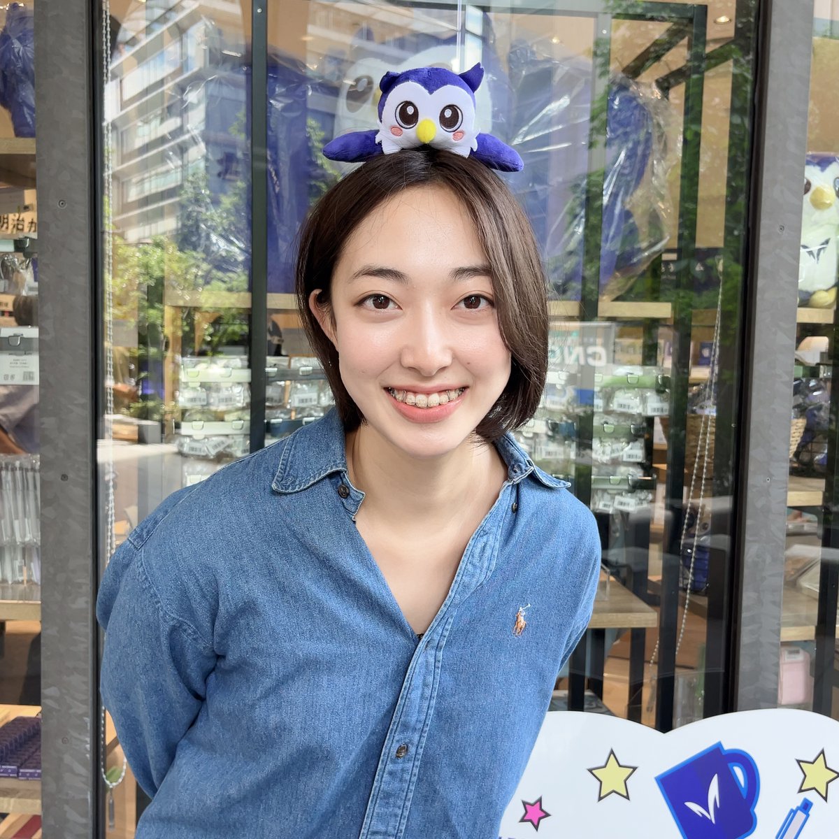 meidaigoods's tweet photo. おはようございます！明大グッズ担当です◎

～ネットショップ新商品情報～
めいじろうカチューシャ　￥2,400-(税込)

めいじろうを身に着けたい・・・
学生からのアイデアで誕生！イベントでの写真映え間違いなし✨
めいじろうショップでも先行販売中です！
https://t.co/JCN5aVgmzk https://t.co/IhpuY6MP90