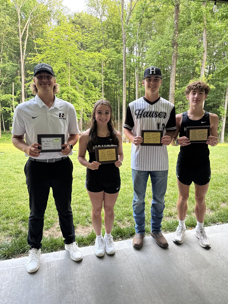 Congrats to our MHC Most Outstanding Athletes 

Go Jets ✈️⚫️⚪️