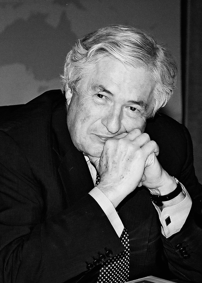 Axel_vanT's tweet photo. Jim Wolfensohn was visionary - a force of passion and courage in the fight against poverty.  

Honored to join the @WorldBank panel celebrating his legacy 30 years on. https://t.co/lzXEhfWOia
