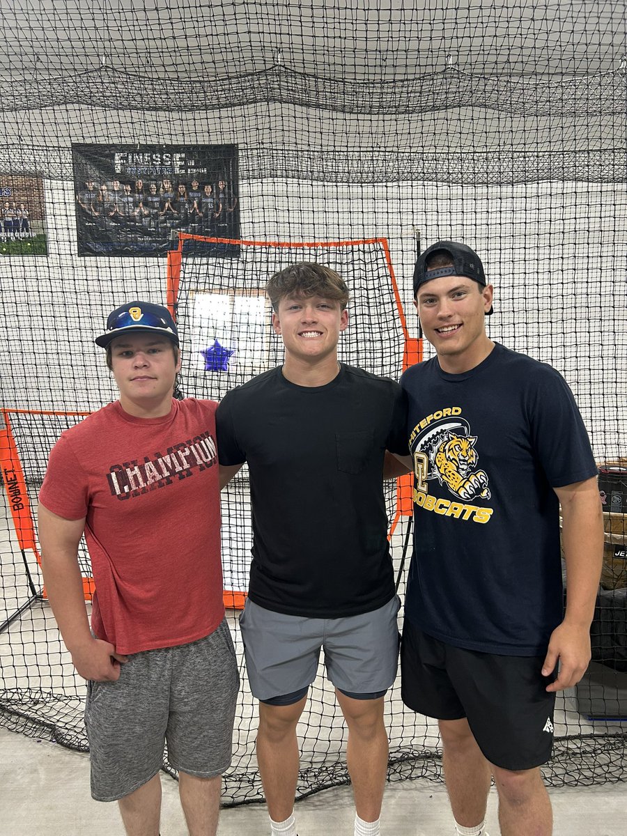 Congratulations to our 1st team All-TCC players!

Dalton Neal- Pitcher
Tre Eitniear- Infielder
Trent Eitniear- Outfielder
Nate Stevens- Infielder(not pictured)
Zayne Emch- Catcher(not pictured)
