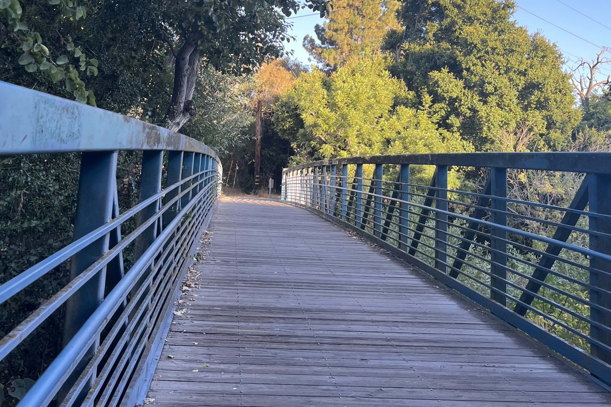 The latest City Hall Connection newsletter is out!

Learn about:
🌱 City Receives "A" Score in Sustainability
🌈 Together in Pride Celebration
🚲 New Pedestrian &amp; Bike Bridge
➕ more!

Read it at: content.govdelivery.com/bulletins/gd/C…

Subscribe at MountainView.gov/CityHallConnec….