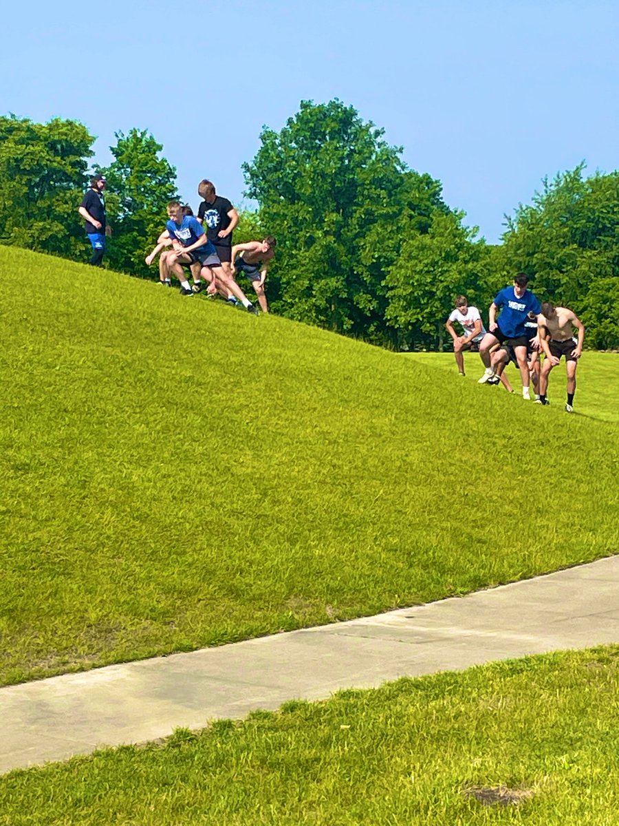 Day 3 of summer football — no doubt, the toughest one yet.  But they are pushing through, learning that good is on the other side of hard.  Keep grinding, boys … the reward is worth it! 💙🏈💙 <a href="/hdvfootball/">Hilliard Davidson FB</a> <a href="/hd_athletics/">HD Athletics</a> <a href="/DavidsonHS/">Hilliard Davidson</a>