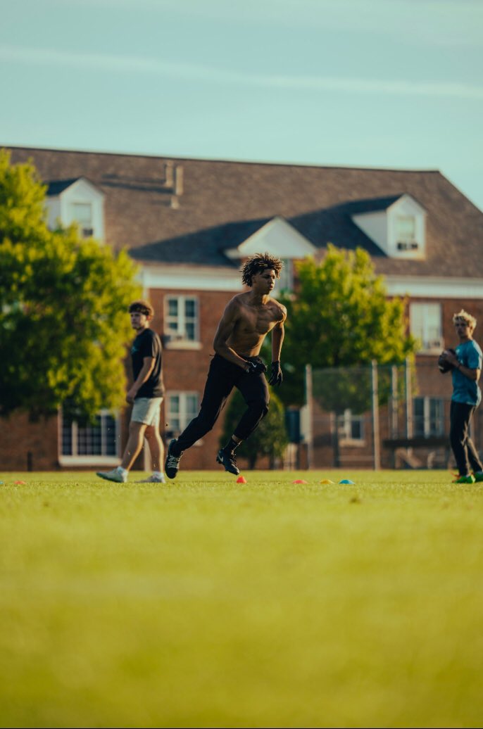 Senior year loading… <a href="/McLainFootball/">McLain HS Football</a>